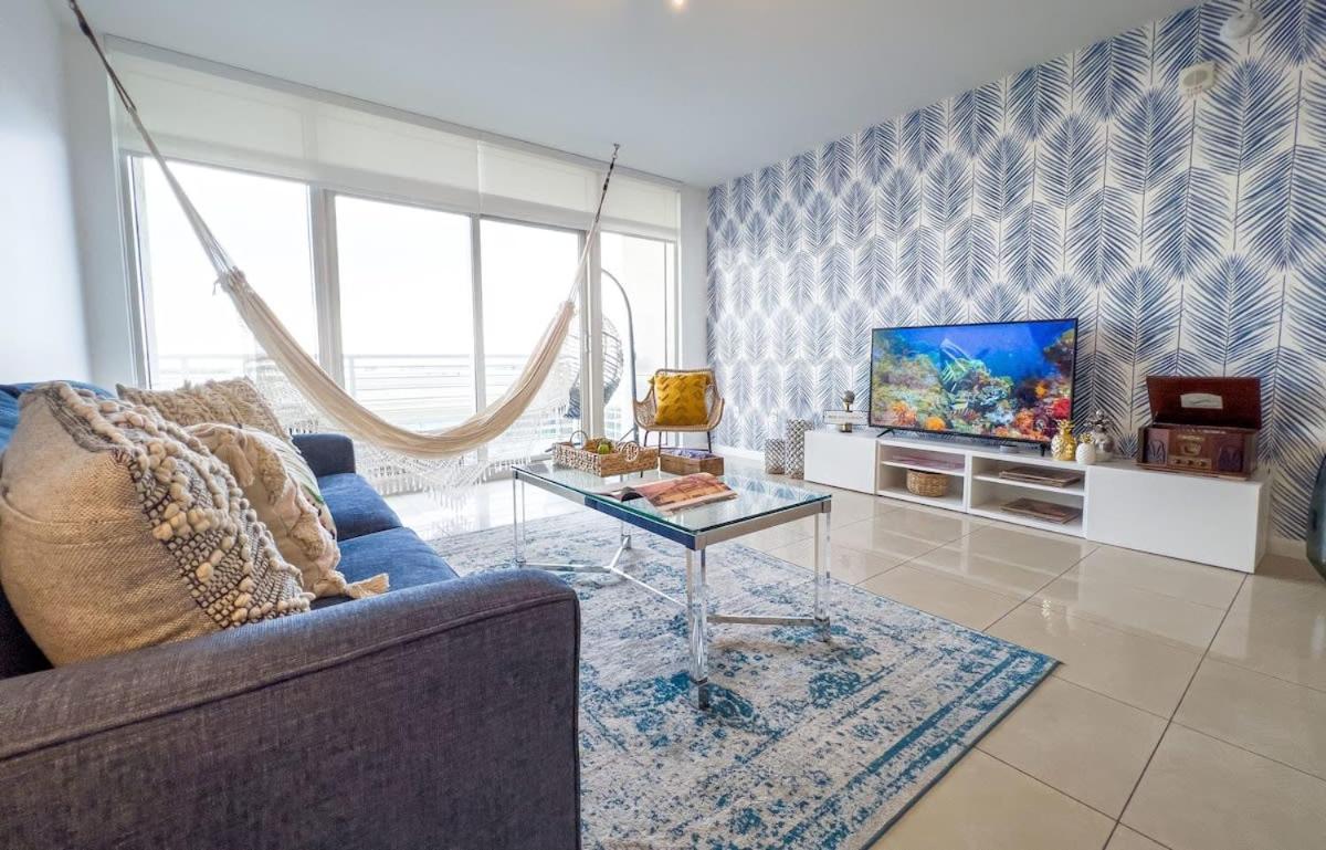 Palm Place Heart Of Miami With Parking Pool And Gym מראה חיצוני תמונה