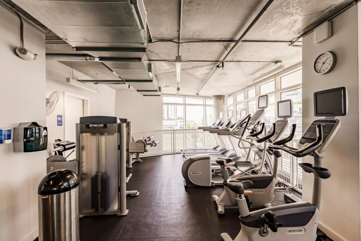 Palm Place Heart Of Miami With Parking Pool And Gym מראה חיצוני תמונה
